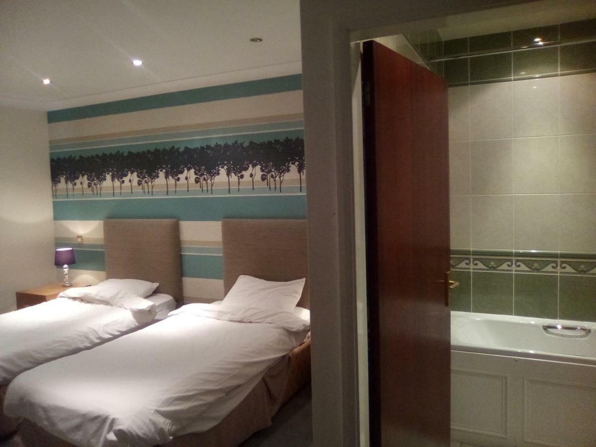 Charmwood Hotel - Cherry Park Hall Worksop ภายนอก รูปภาพ